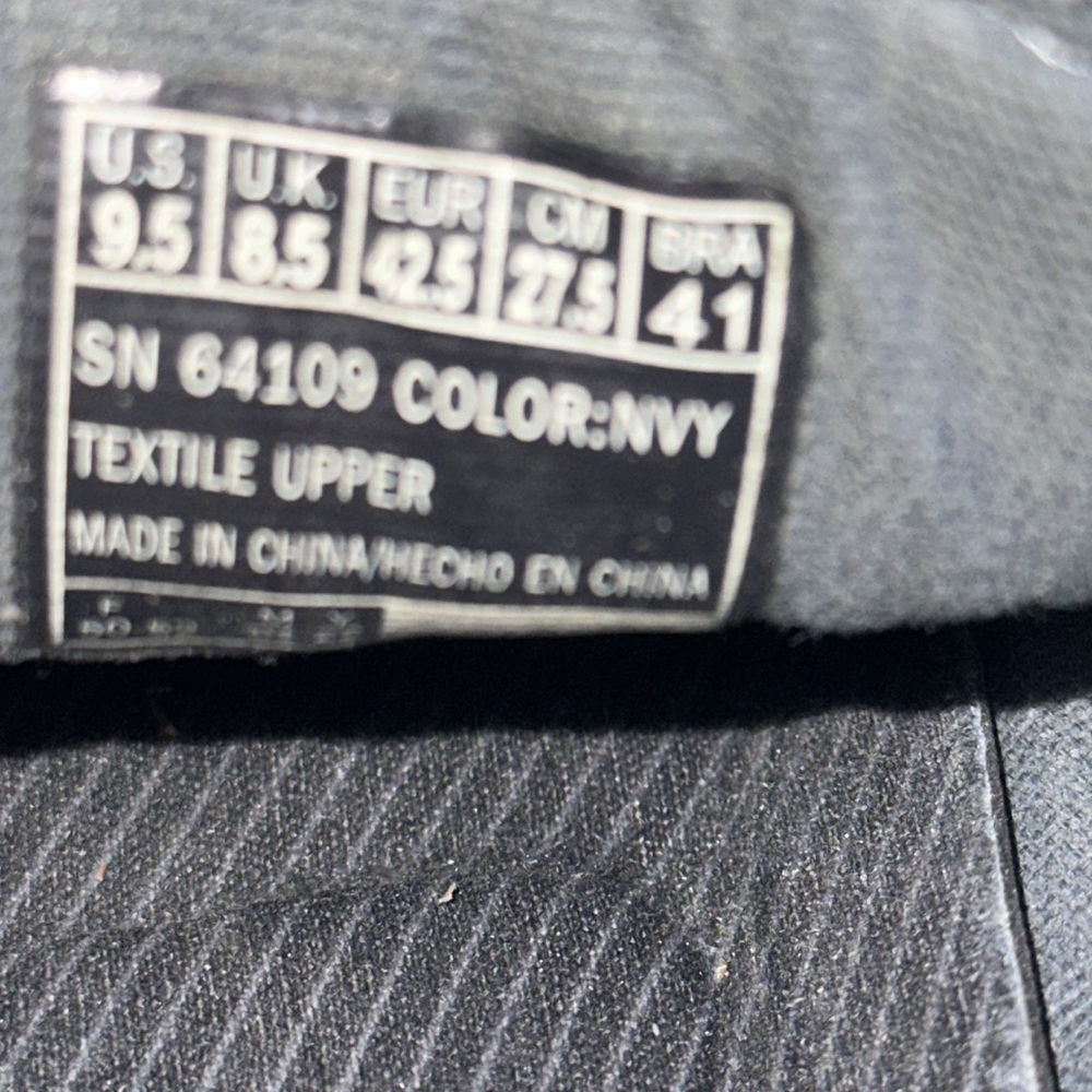 Skechers Men’s 9.5 - Picture 11 of 11